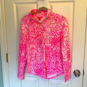 Brand new Lilly Pulitzer pullover size small